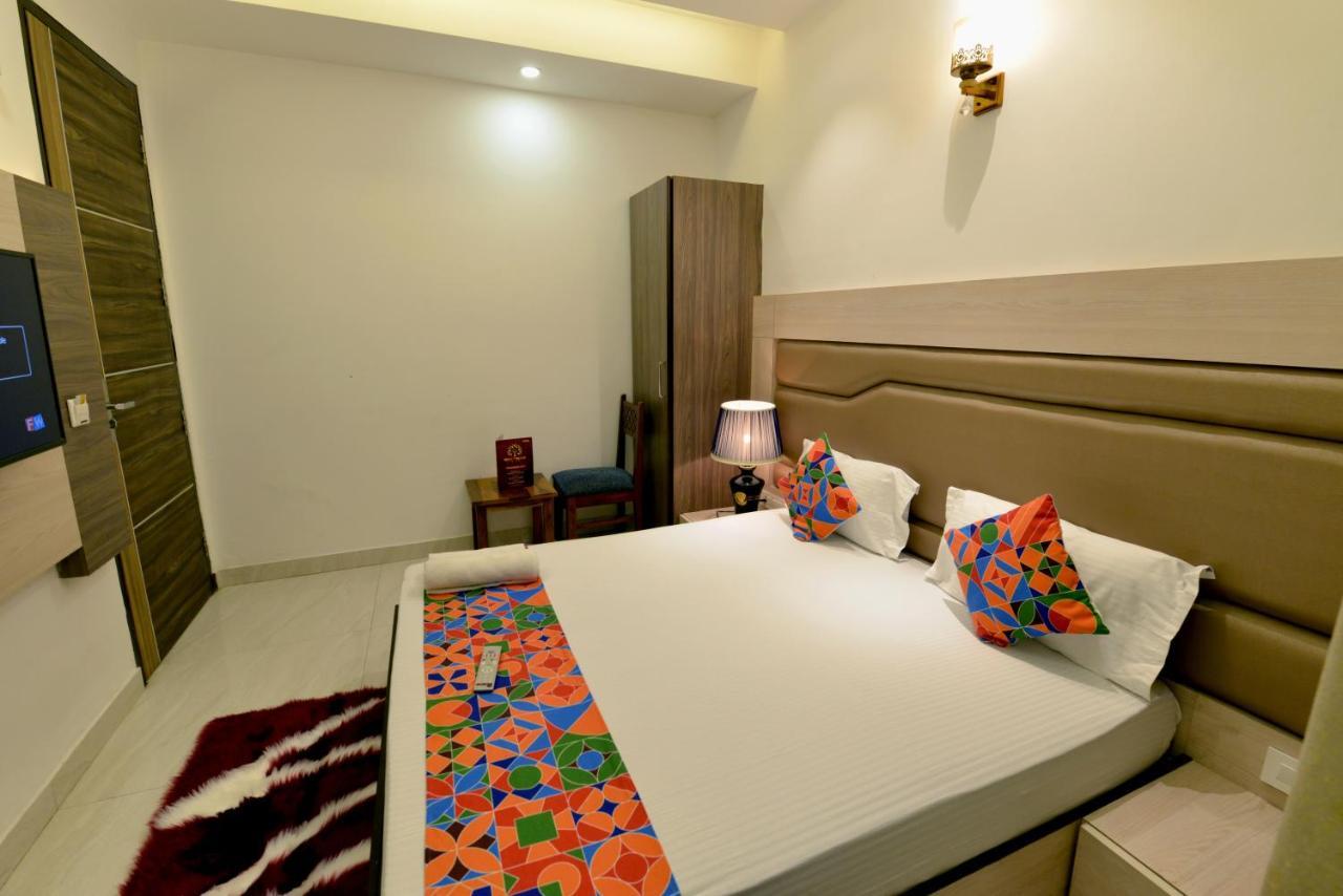 Hotel The Yellow Nayagaon Exterior foto