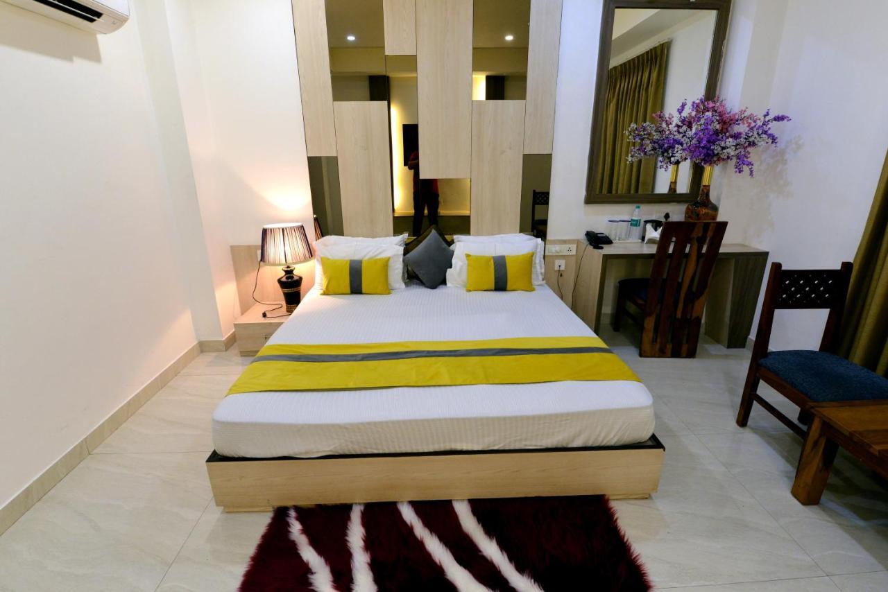 Hotel The Yellow Nayagaon Exterior foto